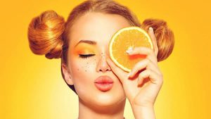 Lợi ích của Vitamin C trong nguyên liệu mỹ phẩm chăm sóc da hiệu quả cao