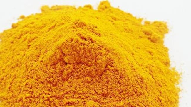 Nghệ chứa  Curcumin tạo ra màu vàng cho sản phẩm.