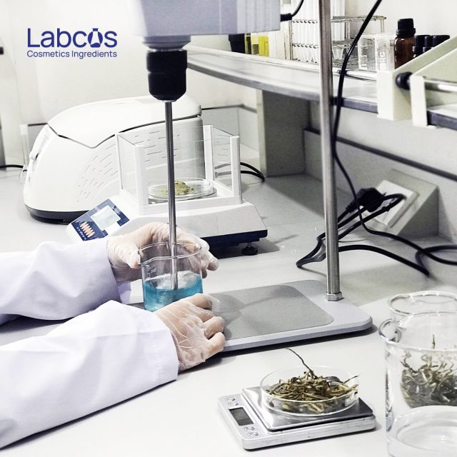 Labcos sử dụng công nghệ hiện đại để sản xuất sản phẩm 