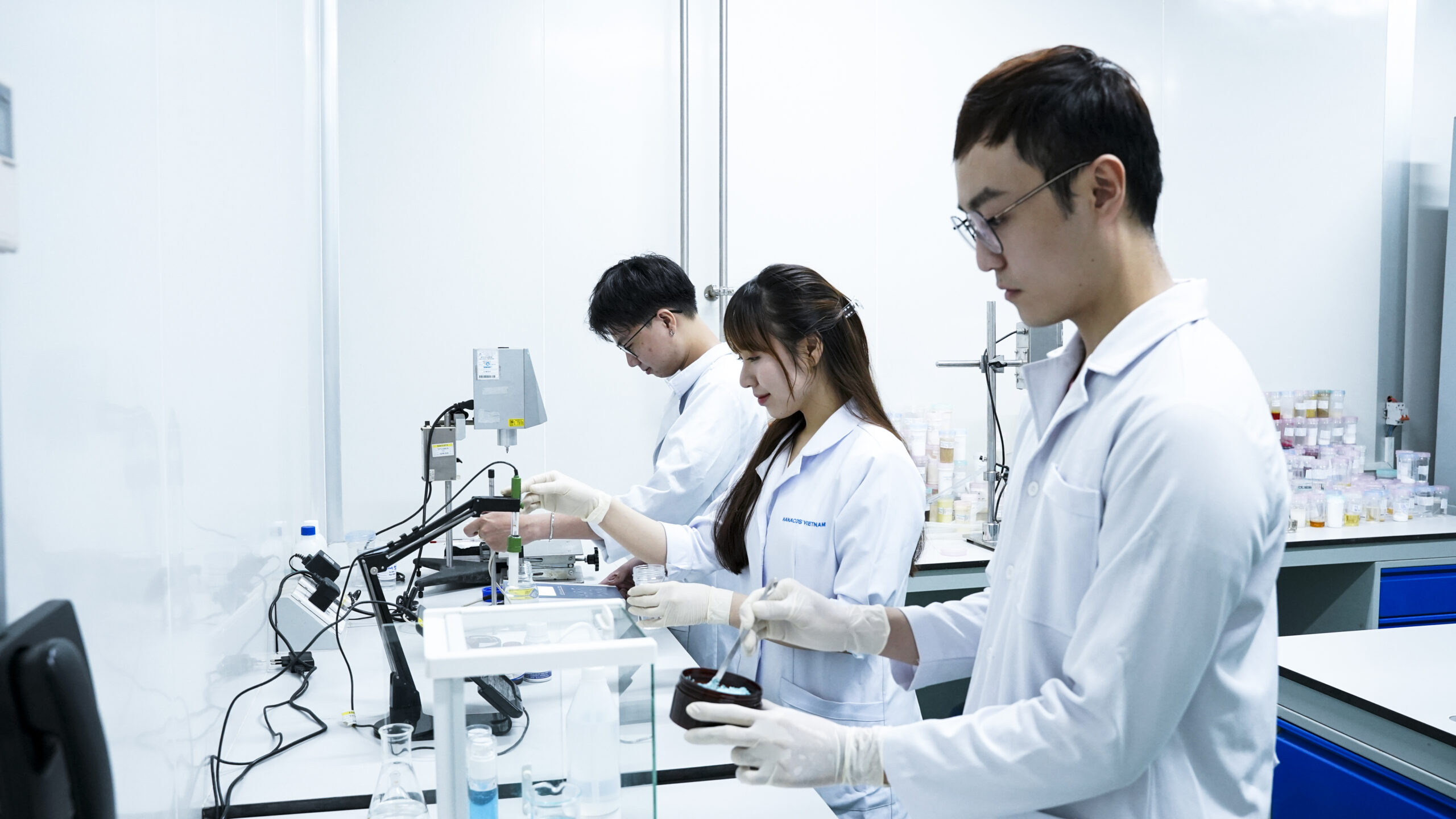 Gia công serum trị nám cao cấp