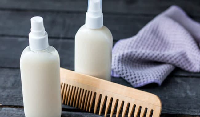 Hydroxyethylcellulose thường được sử dụng trong các sản phẩm làm sạch dạng lỏng như dầu gội đầu hoặc sữa tắm.