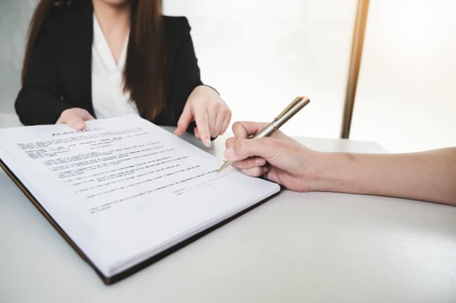 chúng tôi luôn đề cao vấn đề pháp lý để đảm bảo sự hợp tác đôi bên