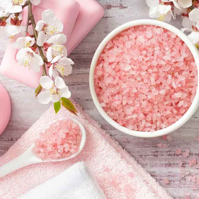 Labcos cung cấp nguyên liệu mỹ phẩm độc quyền cho spa uy tín, chất lượng.