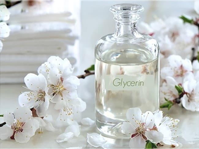Nguyên liệu mỹ phẩm đóng vai trò quan trọng cho chất lượng đầu ra của sản phẩm.