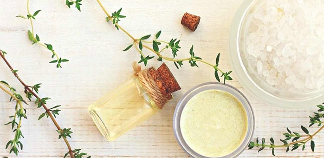 Nguyên liệu mỹ phẩm đóng vai trò quan trọng cho chất lượng sản phẩm.