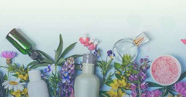 Nguyên liệu mỹ phẩm sạch, 100% từ thiên nhiên.