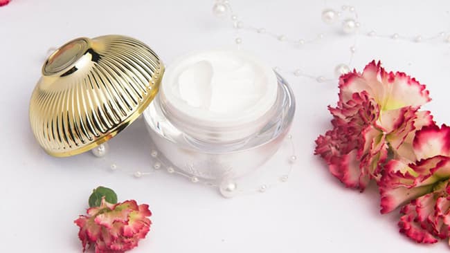 Nguyên liệu mỹ phẩm giá rẻ, uy tín trên thị trường.
