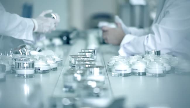 dây chuyền gia công mỹ phẩm của công ty chúng tôi đạt chất lượng cao