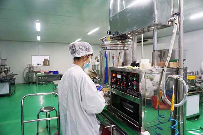 Thiết bị máy móc hiện đại tại Labcos.