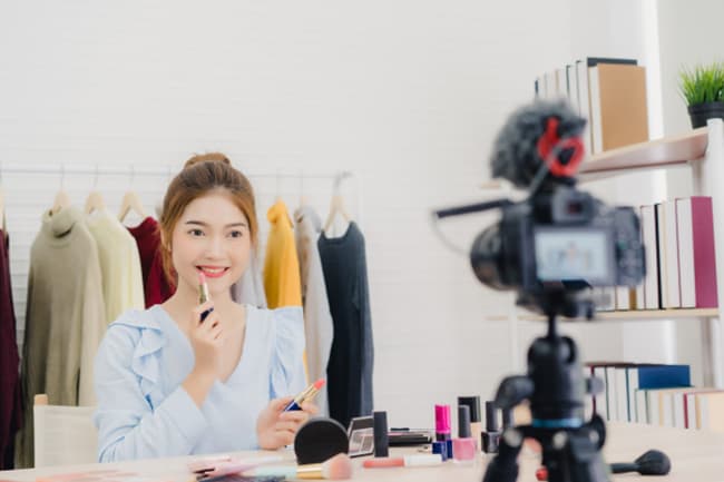 Labcos hỗ trợ tư vấn và hoàn thiện hồ sơ pháp lý trọn gói, cung cấp dịch vụ marketing chuyên nghiệp cho sản phẩm của bạn
