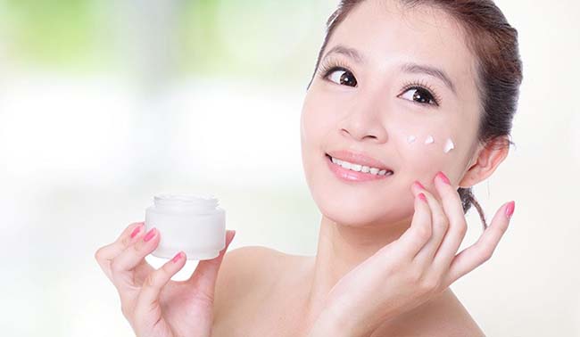Dù là loại da nào cũng cần kiên trì sử dụng để thấy hiệu quả.