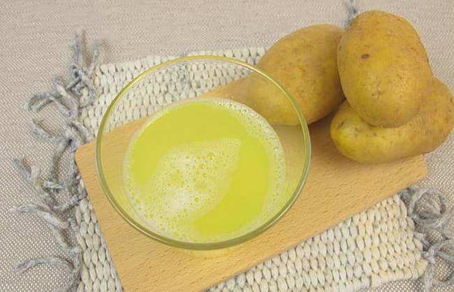Mặt nạ dưỡng da với Khoai Tây và Chanh có hiệu quả đặc biệt đối với các vết đốm