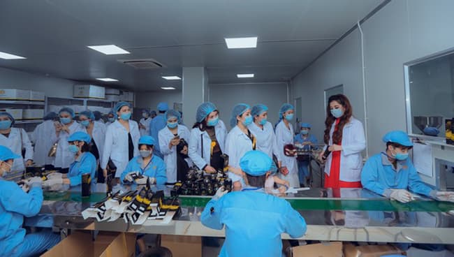 Labcos sở hữu đội ngũ nghiên cứu và gia công với nhiều kinh nghiệm tại Khánh Hòa.