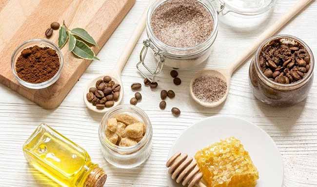 Dầu dừa tinh khiết là nguyên liệu mỹ phẩm đa năng