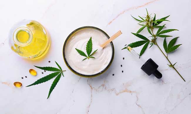 Chất lượng mỹ phẩm phụ thuộc rất nhiều vào nguồn nguyên liệu sản xuất.