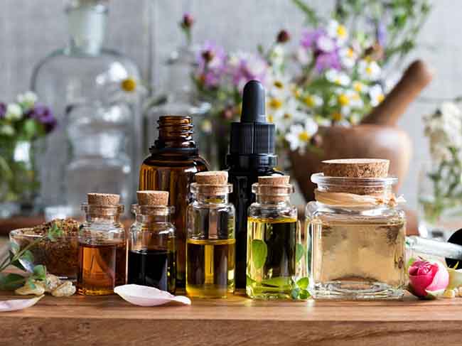 Nguồn nguyên liệu mỹ phẩm đóng vai trò quan trọng cho sản xuất mỹ phẩm.