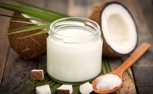 Nguyên liệu mỹ phẩm thiên nhiên sạch, đạt chuẩn chất lượng.