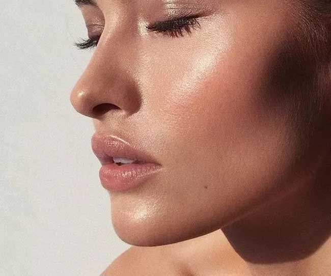 Tư vấn về nguyên nhân gây ra làn nhờn.