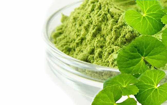 Khâu lựa chọn nguồn nguyên liệu rất quan trọng trong sản xuất mỹ phẩm.