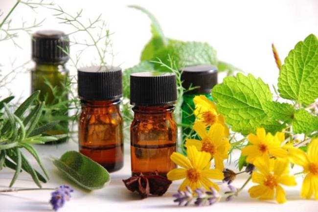 Tinh dầu được sử dụng nhiều trong chăm sóc sức khỏe và làm đẹp