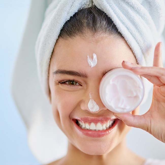 Salicylic acid cũng là một lựa chọn tốt cho bạn.