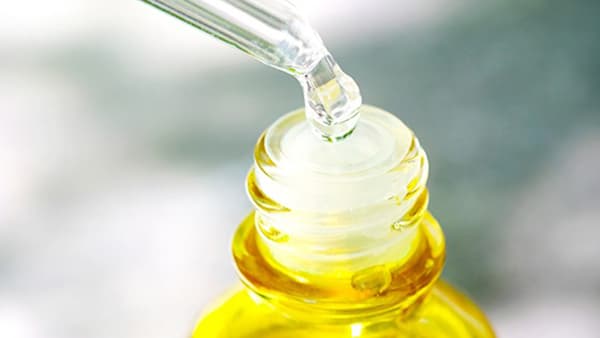 Mặt nạ dưỡng trắng da với Vitamin E hiệu quả